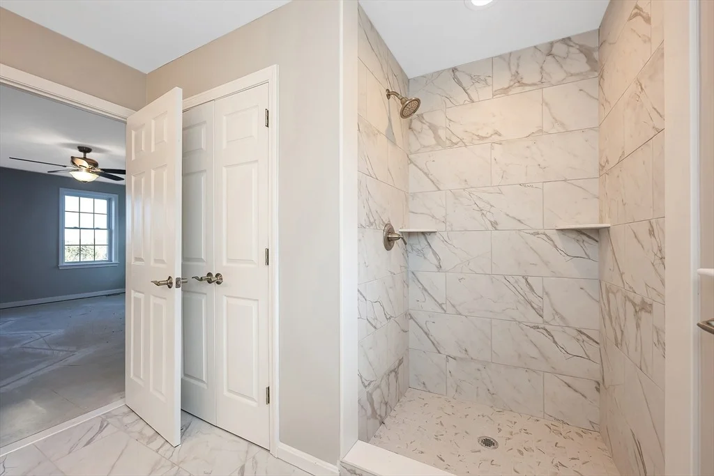 Photo of 19 Oriole Dr
