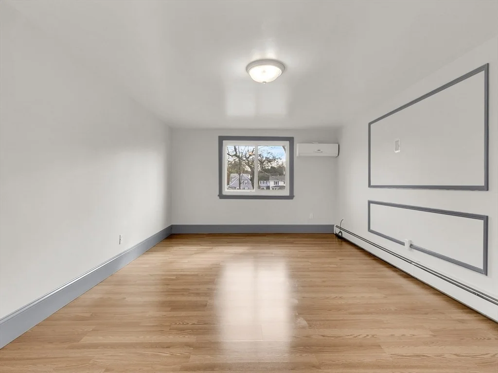 Photo of 46 Clairmont St,