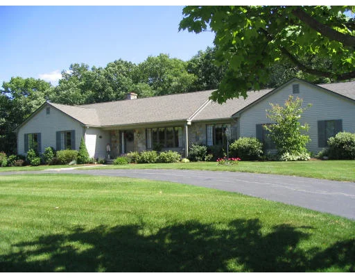 Photo of 25 Stonegate Circle