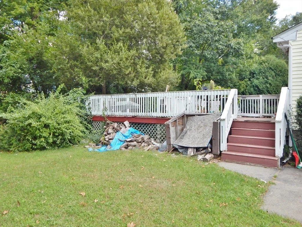 Photo of 104 Crestfield Dr