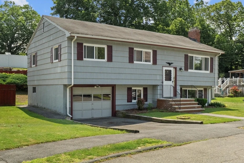 Photo of 9 Hilltop Ave