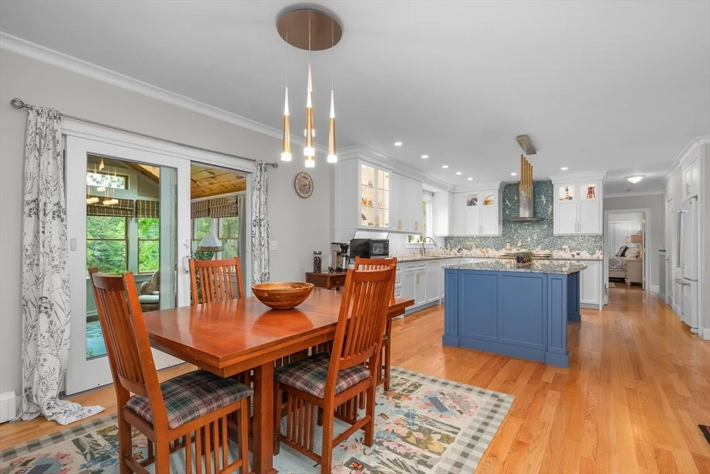 Photo of 35 Bayshore Dr