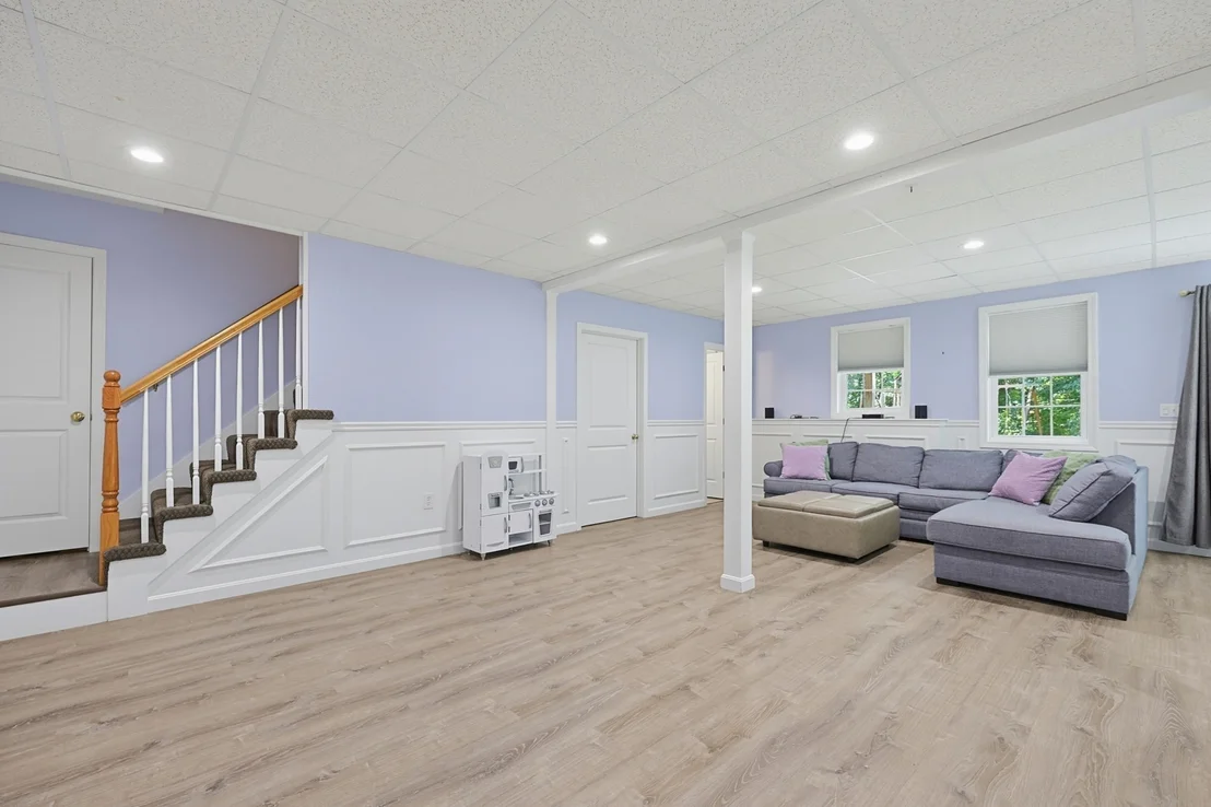 Photo of 15 Willow Brook Lane