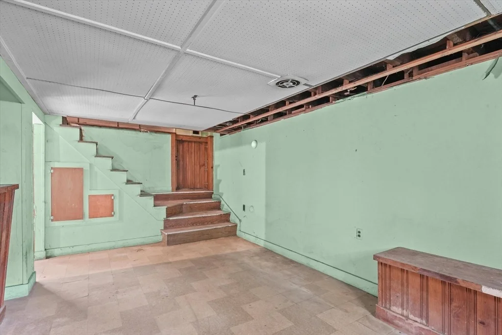 Photo of 335 Lincoln Ave