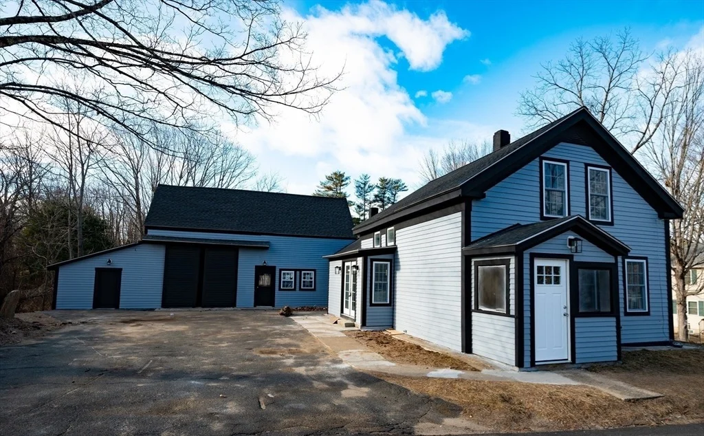 Photo of 217 Spring St