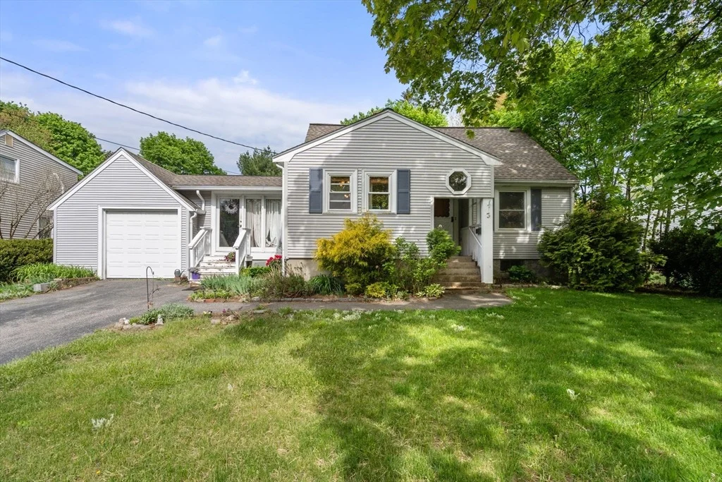 Photo of 3 Bunker Ln