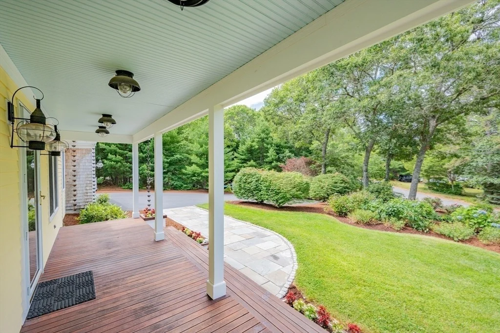 Photo of 2 Julie Ln