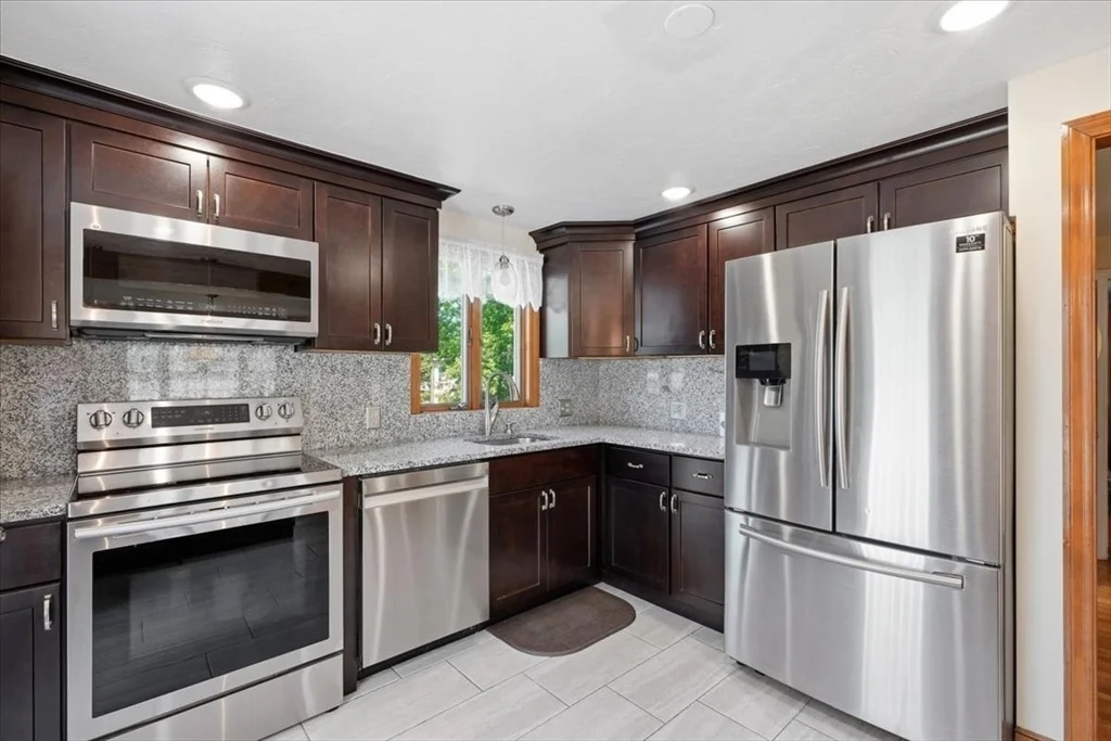Photo of 3 Devine Rd