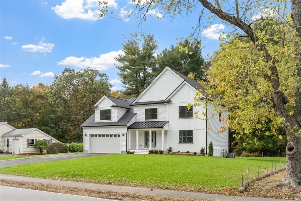 Photo of 96 Middlesex Ave