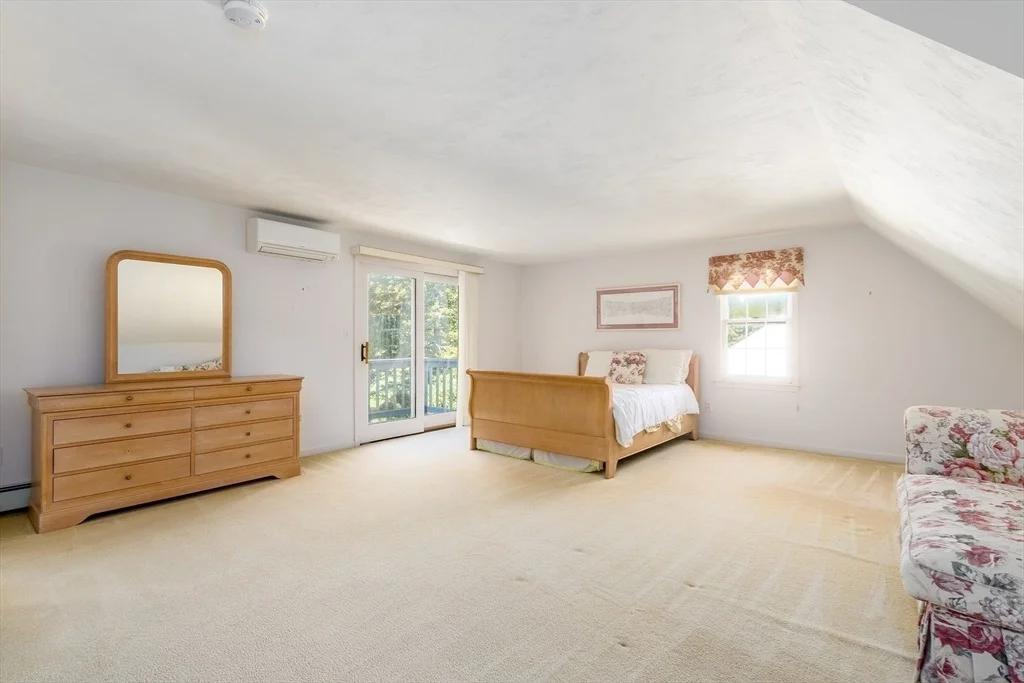 Photo of 53 Snead Dr