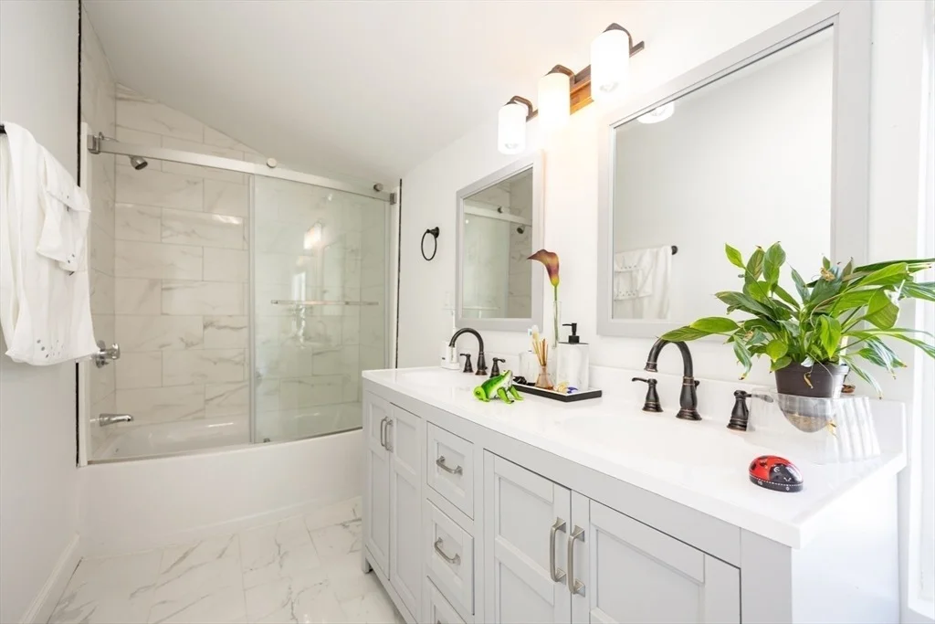 Photo of 207 White Pond Road