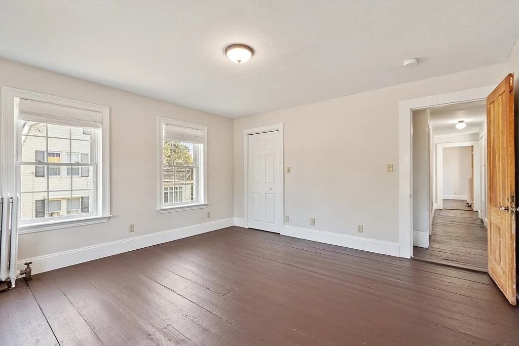 Photo of 64 Central St