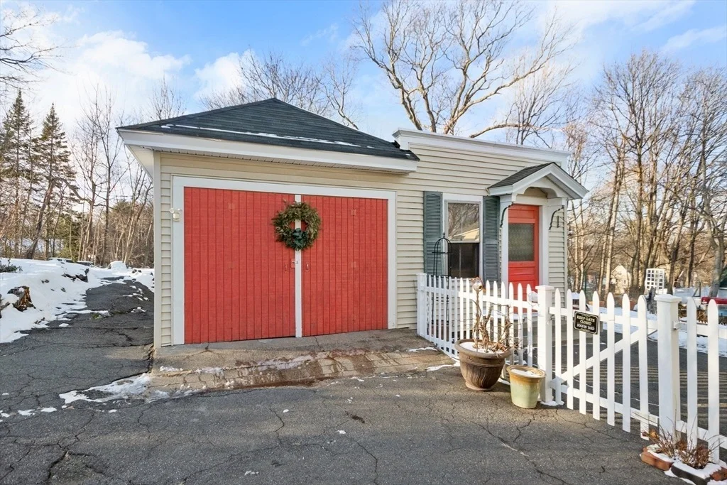 Photo of 41 Walnut St.