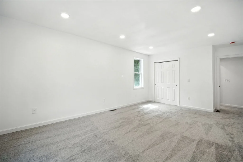 Photo of 150 Seymour Ave