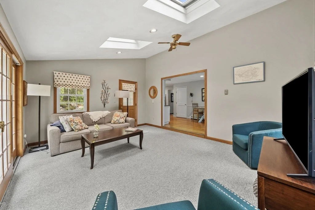 Photo of 71 Sheilas Way