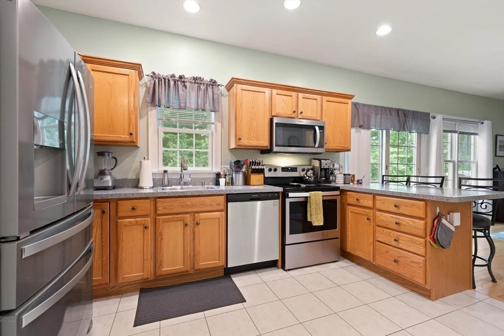 Photo of Unit 3 at 3 Knowlton Cir