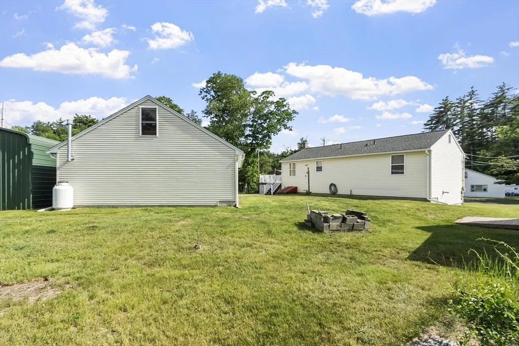 Photo of 31 Brookside Rd