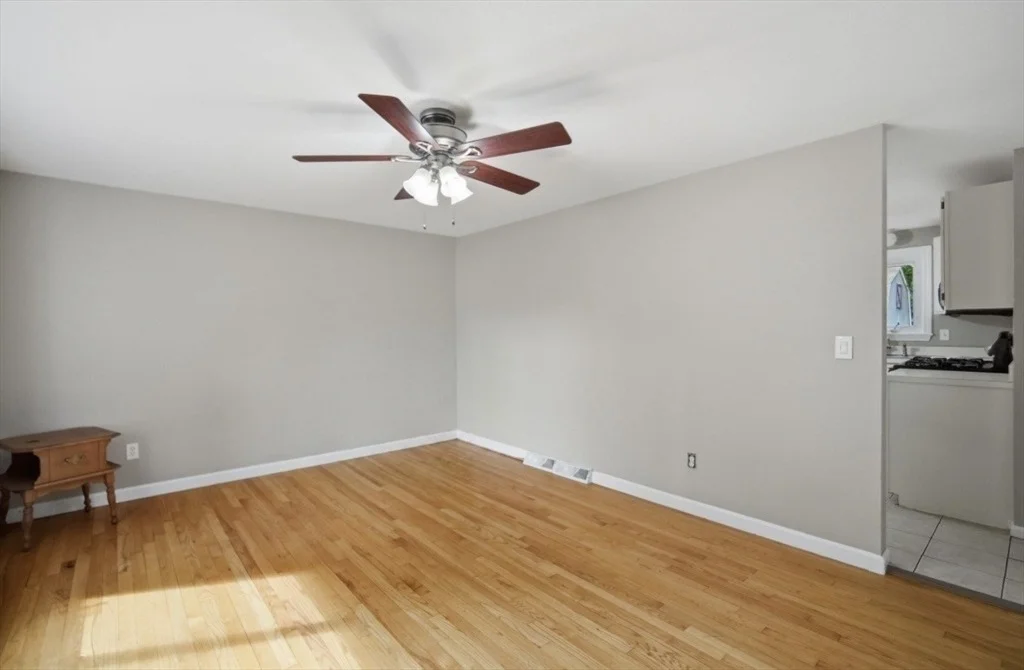 Photo of 20 Entrybrook Drive