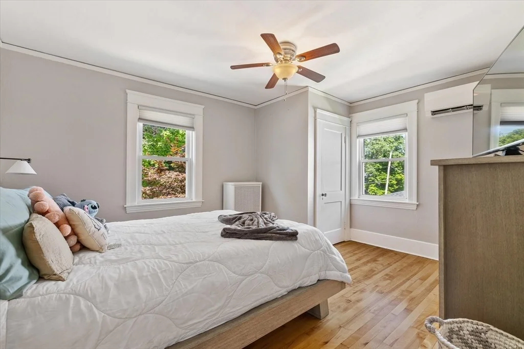 Photo of 19 Barnard Rd