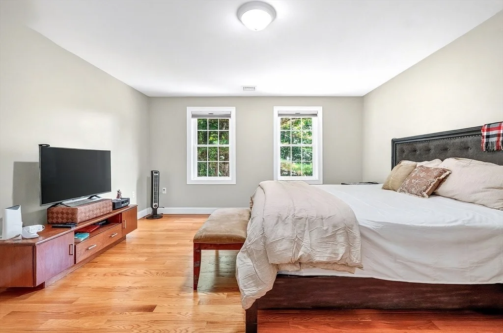 Photo of 245 High St