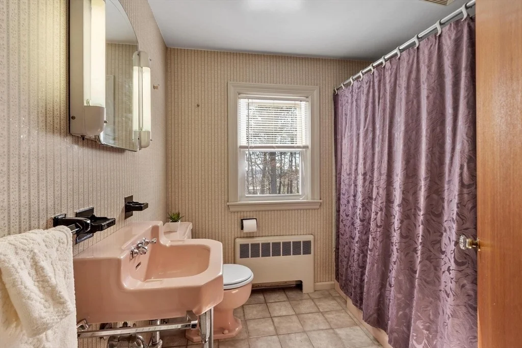 Photo of 26 Lothrop Road