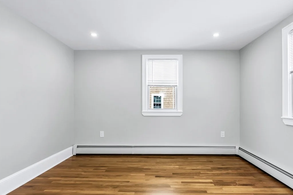 Photo of 212 Cambridge Rd