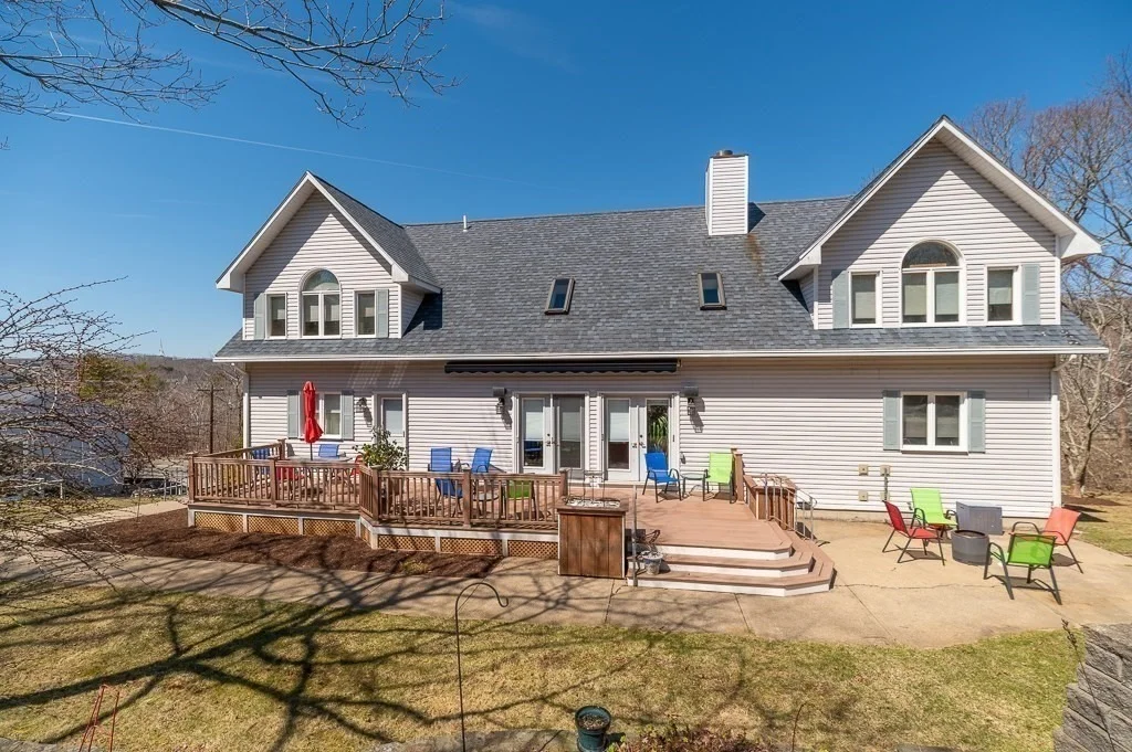 Photo of 129 Thatcher Rd