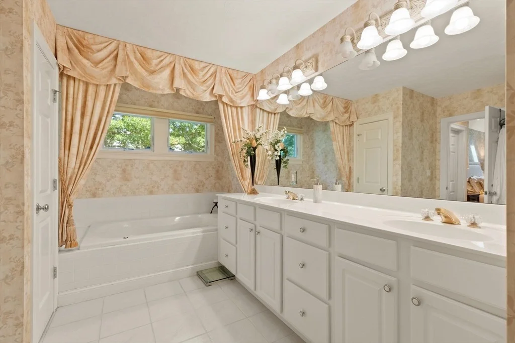 Photo of 54 Greensward Circle