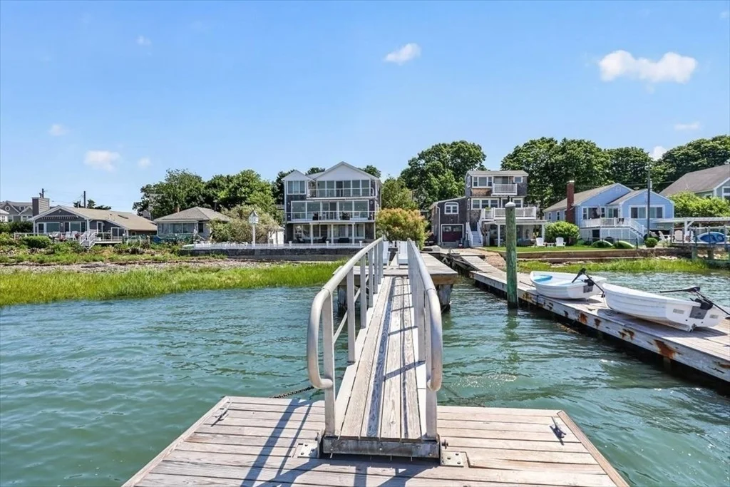 Photo of 9 Beach Road