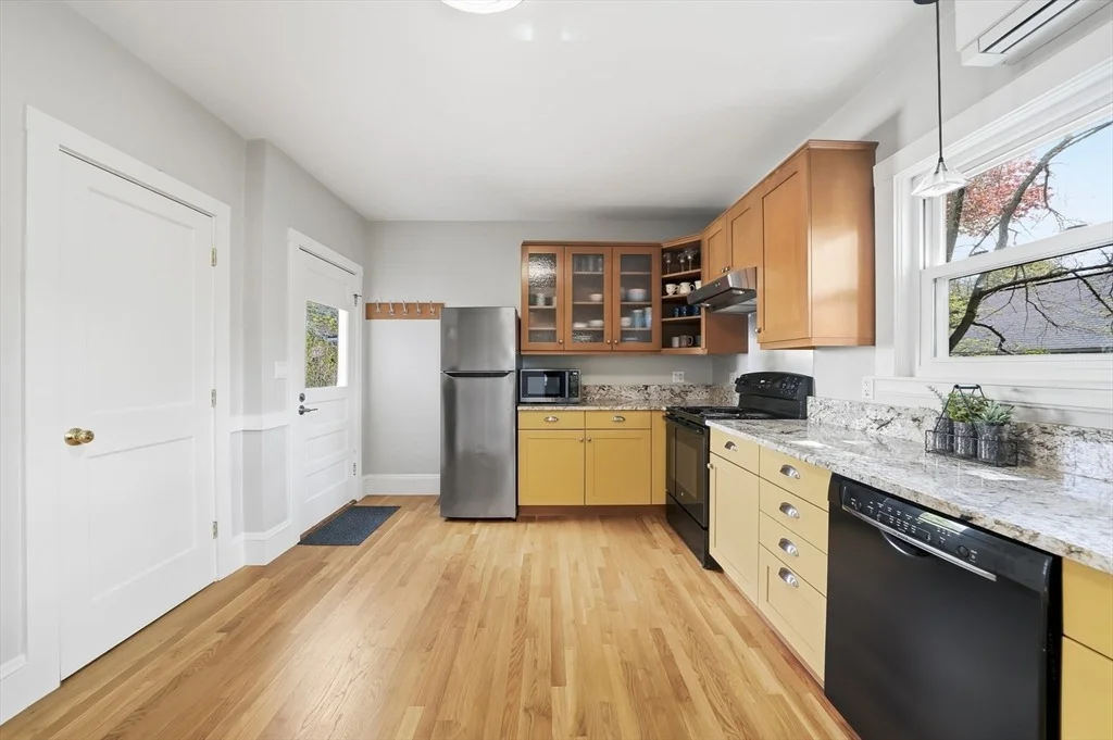 Photo of 45 Sunset Rd