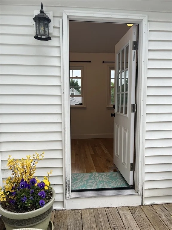 Photo of 4 Robin Rd