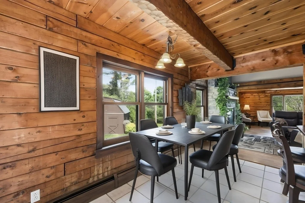 Photo of 20 Greenwich Plains Rd