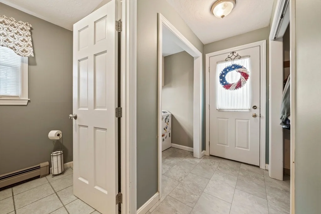 Photo of 7 Clark Circle