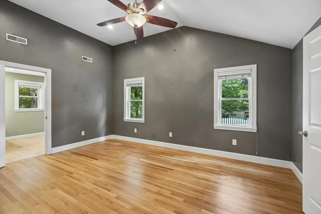 Photo of 45 Adanac Rd