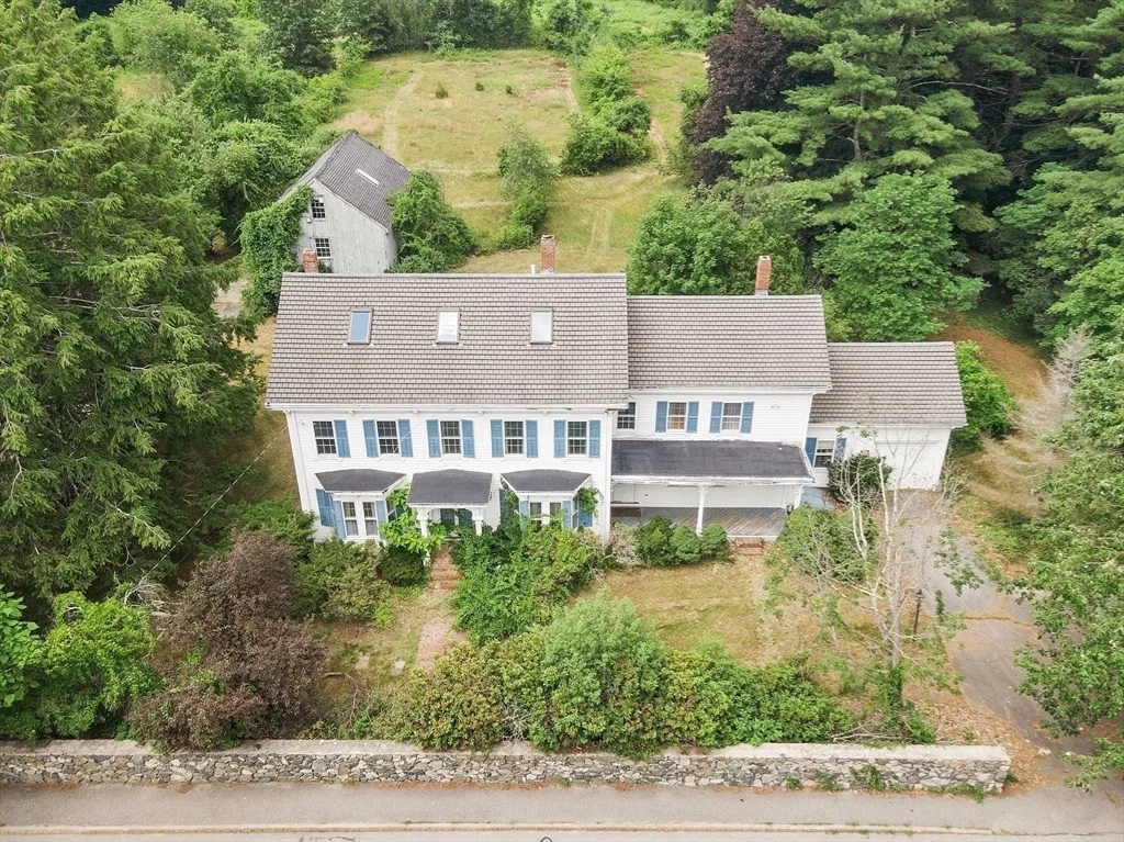 Photo of 245 Elm St