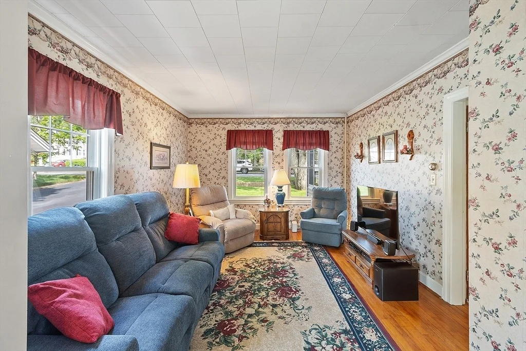 Photo of 40 Robillard Street