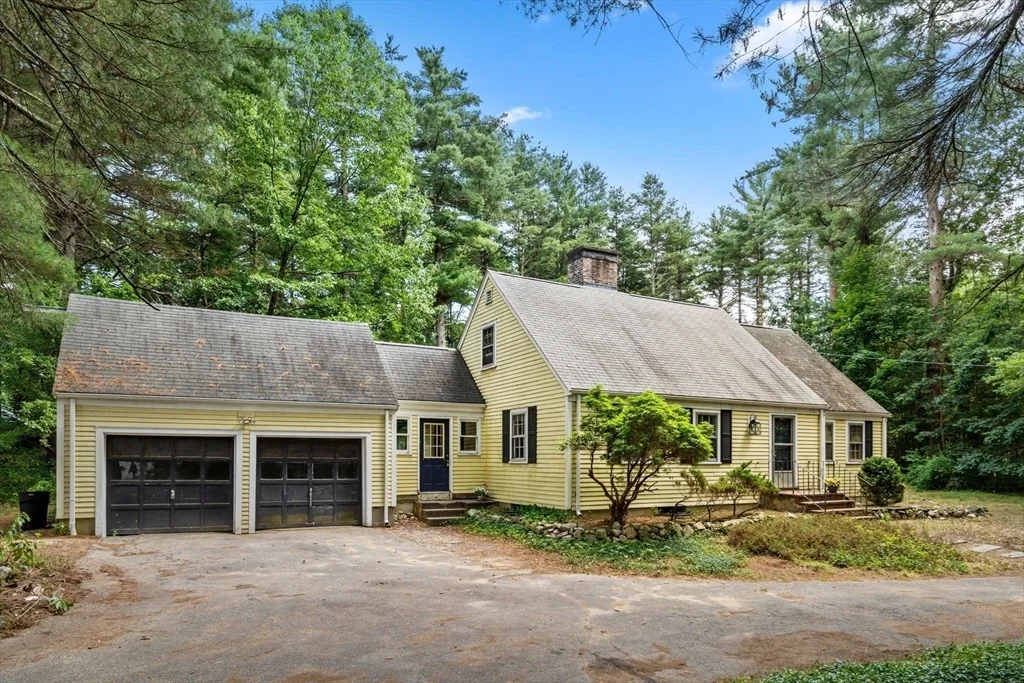 Photo of 10 Taylor Lane