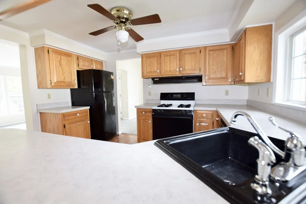 Photo of 2 Edgewood Circle