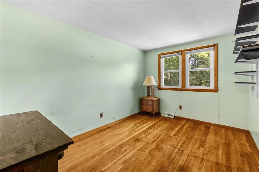 Photo of 4 Haddad Ave