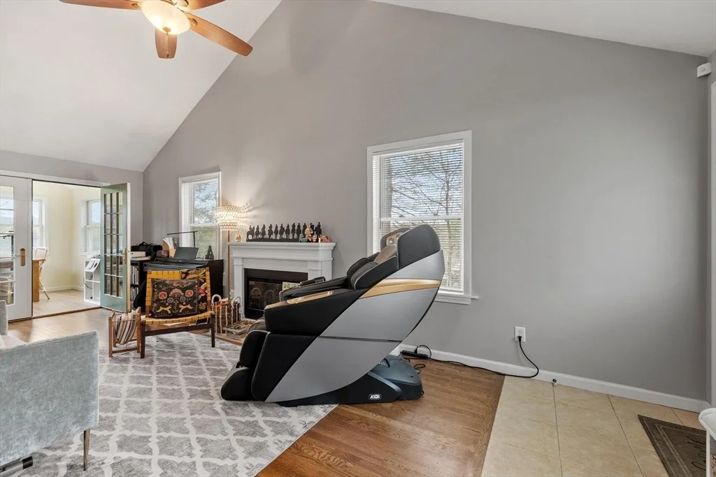 Photo of 17 Ledgewood Dr.