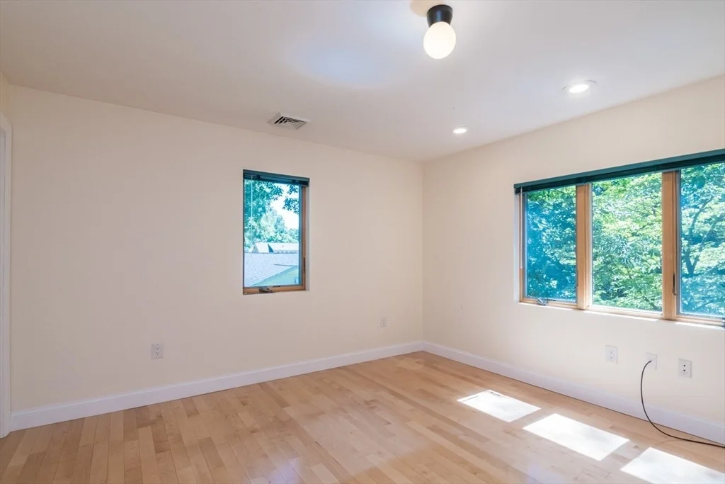 Photo of 62 Fairview Ave