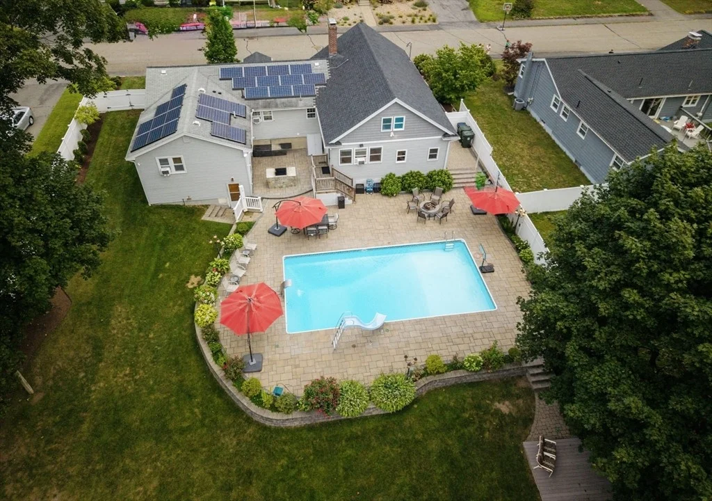 Photo of 21 Helen Dr