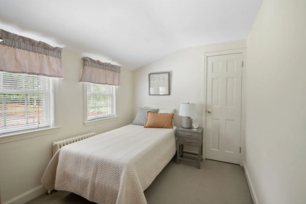 Photo of 494 Cushing