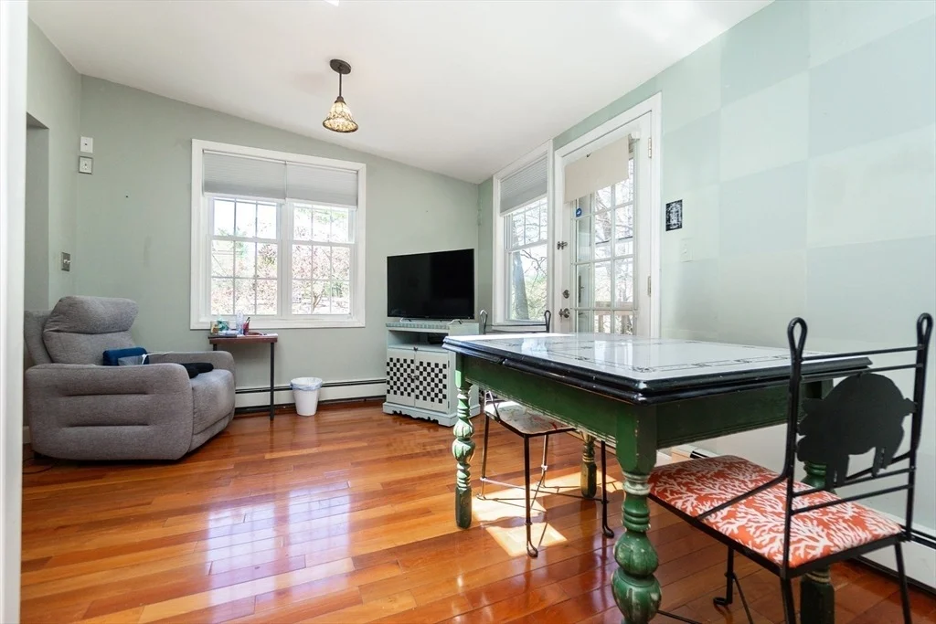 Photo of 153 Franklin St