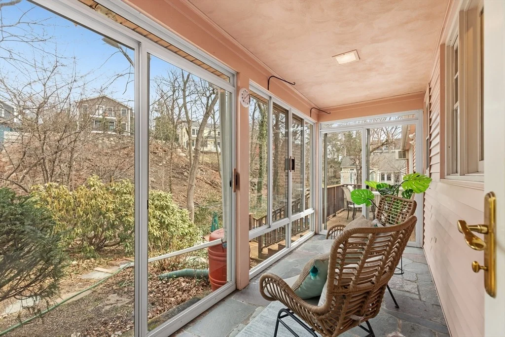 Photo of 4 Stony Brook Rd