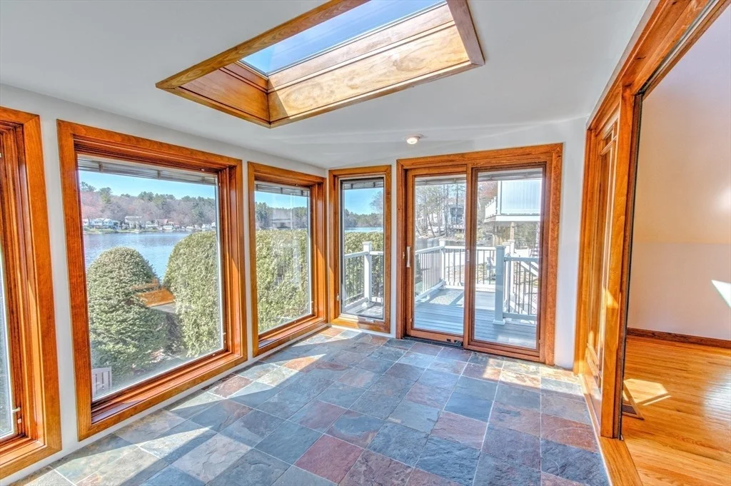 Photo of 171 Sunset Dr