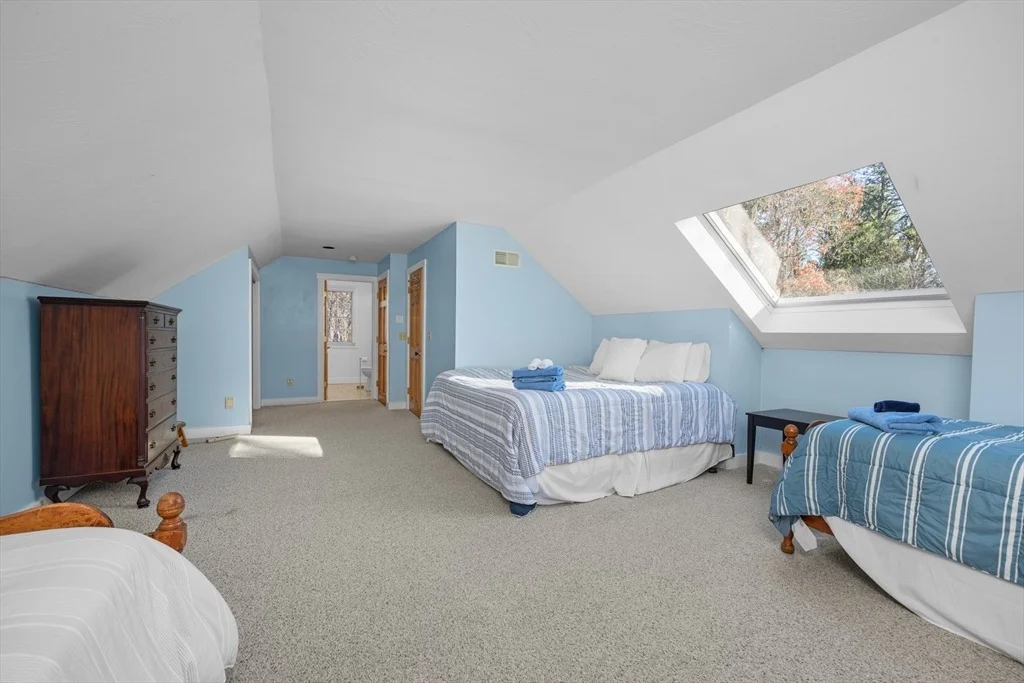 Photo of 578 Huckins Neck Rd