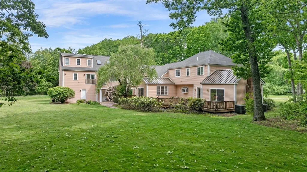 Photo of 15 Darrell Dr.