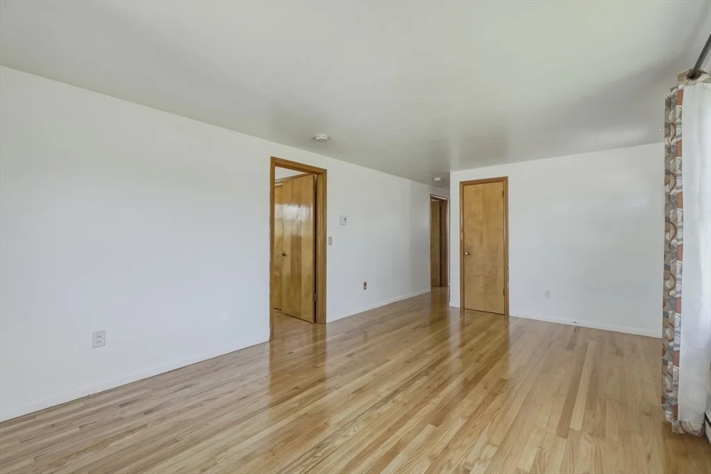 Photo of 72 Artisan Street