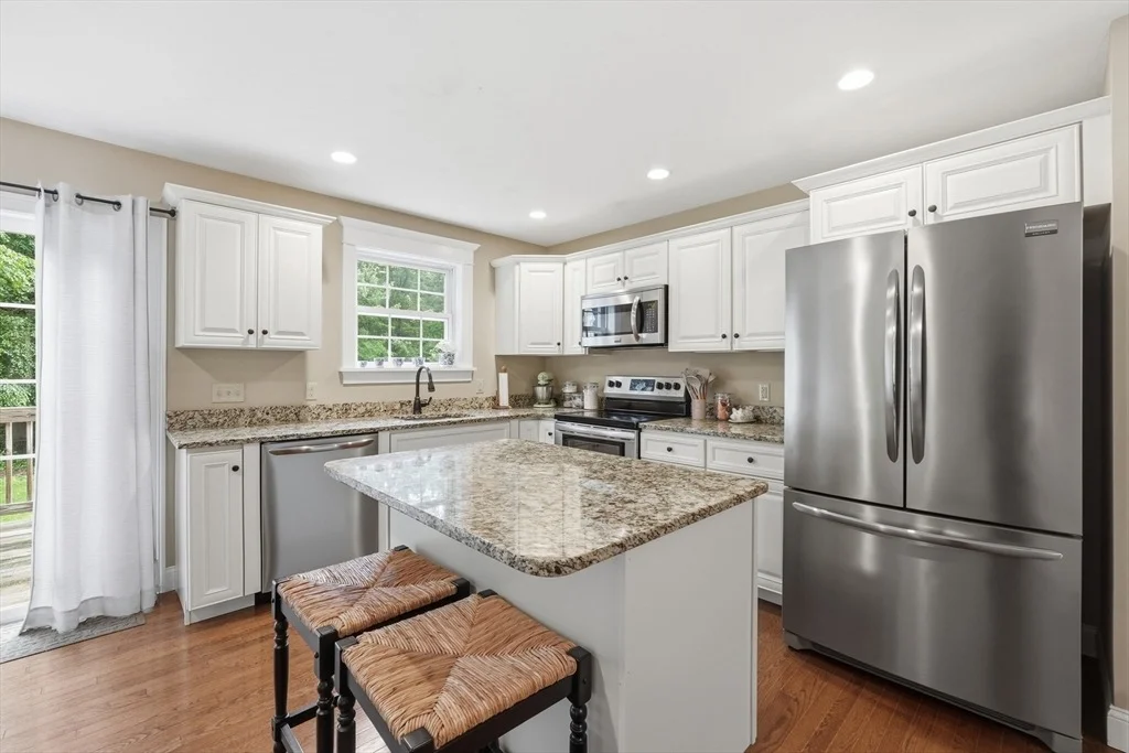 Photo of 215 Sarty Rd